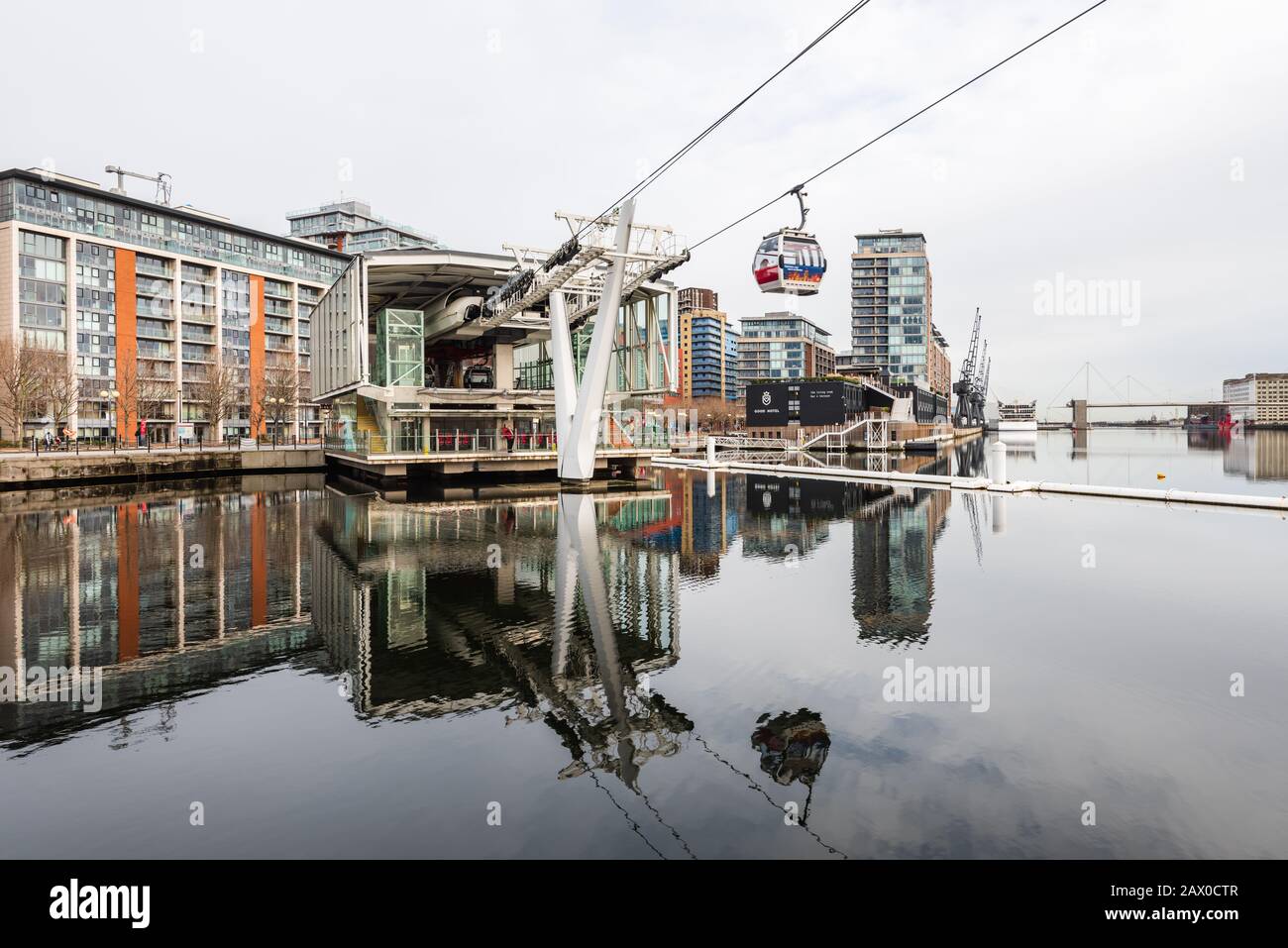 Les téléphériques du Royal Victoria Dock de Londres Banque D'Images