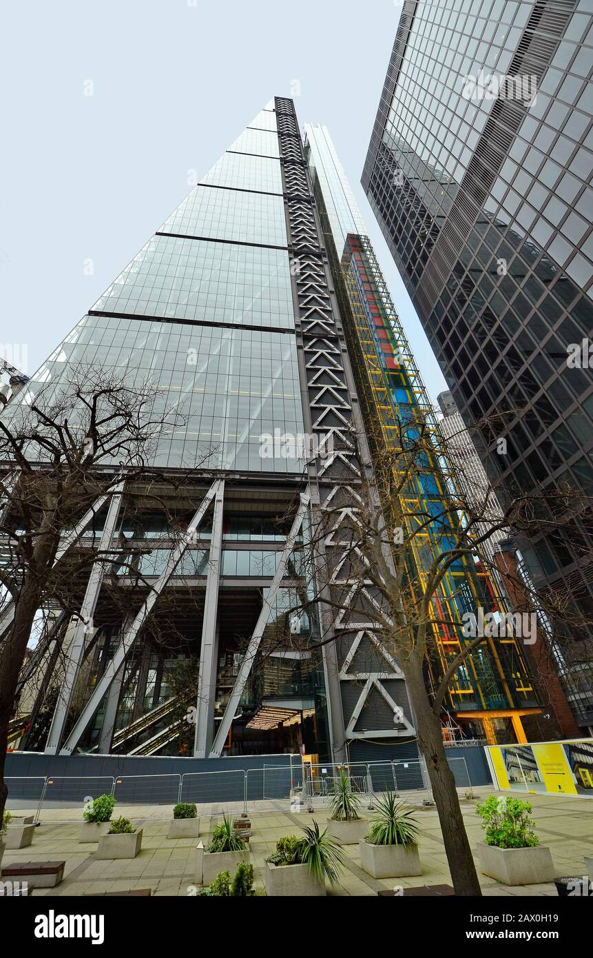 Londres, Royaume-Uni - 17 janvier 2016 : bâtiment Leadenhall, alias Cheese Grater, dans le quartier de Tower Hill Banque D'Images