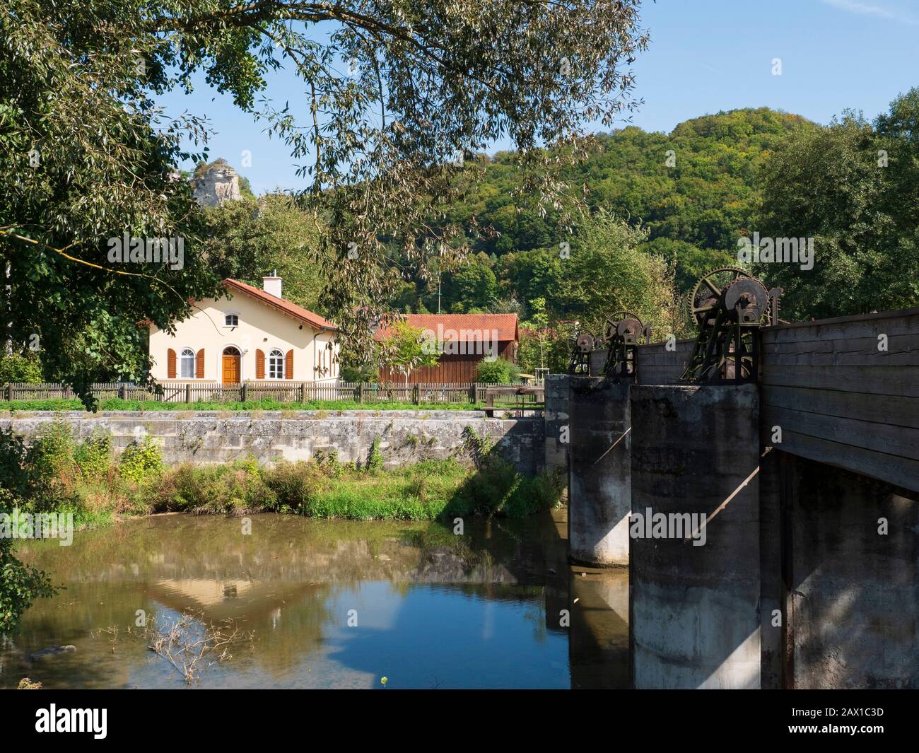 Schleuse 11, Schleusenwärterhaus Am Ludwig-Donau-Main-Kanal, Deising, Oberpfalz, Bayern, Deutschland | Lock 11, Lockhouse Ludwig-Donau-Main-Kanal, Dei Banque D'Images