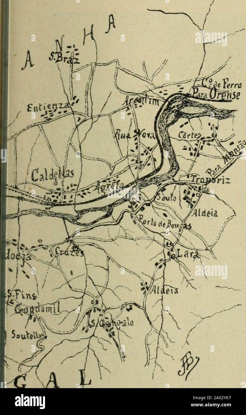 EM marcha para a 2 aincursão; da concentriação ao erguer do bivaque de Soutilinho da Raia para o ataque a ChavesCroquis das plantas das marchas e combates desenhados pelo alferes Alberto Bra . V PO Trecho do mappa de Portugal no extr o ASSALTO A VALENÇA 125. Onde entrou a Columna de Sepúlveda 126 EM MARCHA PARA A 2.* INCURSÃO Dahi a pouco, apresentou-se uma creada.— Onde vae menina? Banque D'Images