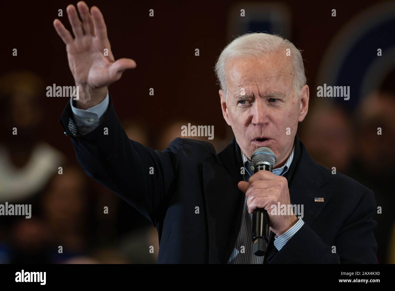 L'ancien vice-président américain Joe Biden campagne à Hampton, N.H., aux États-Unis, le 9 février 2020, pendant le primaire présidentiel du New Hampshire. Banque D'Images