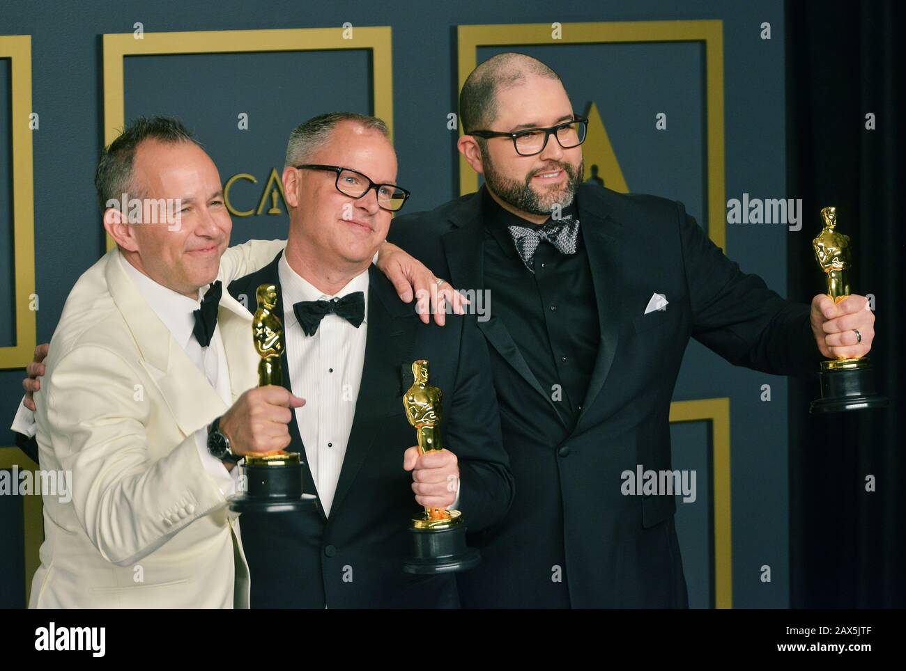 Los Angeles, États-Unis. 10 février 2020. Les cinéastes Jonas Rivera, Mark Nielsen et Josh Cooley, lauréats du prix Du Long Métrage D'Animation pour Toy Story 4, posent dans la salle de presse lors des 92ème prix annuels de l'Académie à Hollywood et Highland le 09 février 2020 à Hollywood, Californie crédit: Tsuni/USA/Alay Live News Banque D'Images