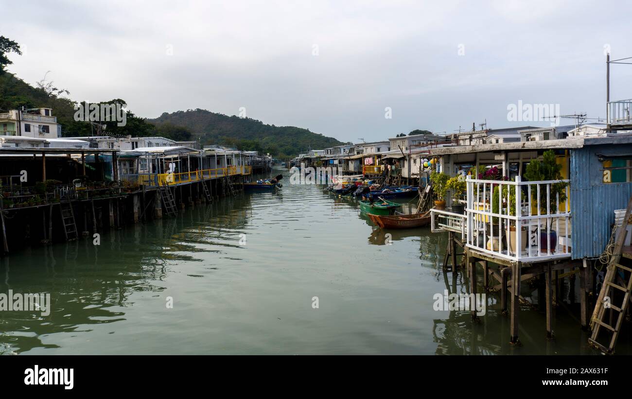 Hong Kong - 1 Janvier 2020 : Tai O Village View, Tai O Slow Houses. Vue Du Niveau Des Yeux Banque D'Images