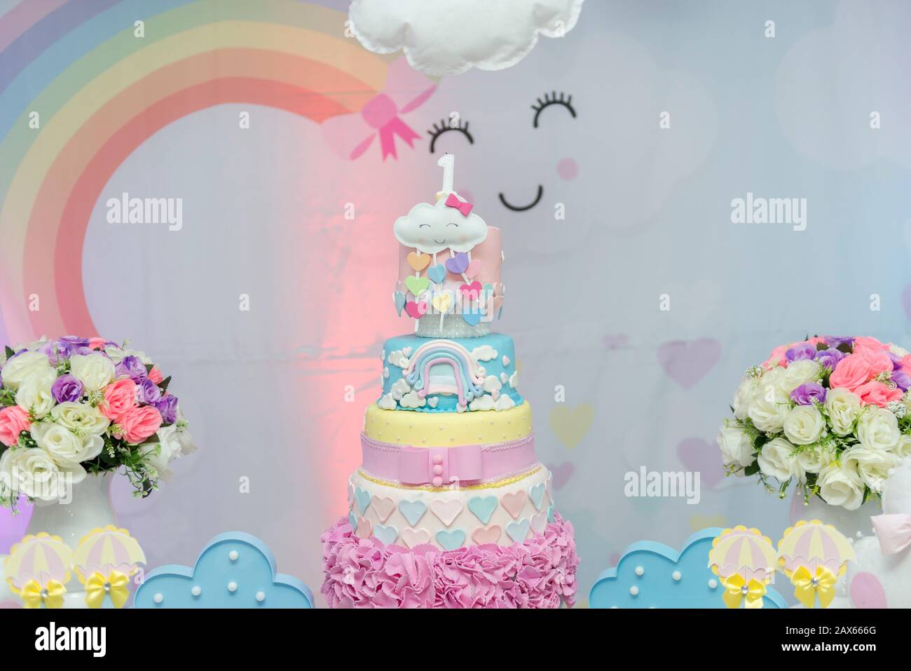 Decoration D Anniversaire Sur Le Theme Des Filles Avec Theme Mignon Etoiles Parapluie Pluie De Coeur Dans Des Couleurs Pastel Belle Decoration Pour La Fete D Anniversaire Photo Stock Alamy
