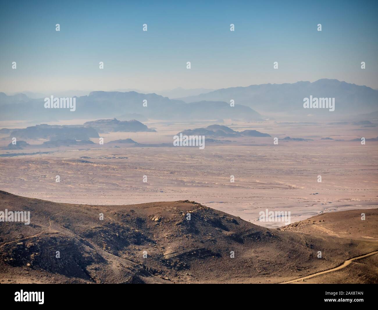 Montagnes désertes des Highlands en Jordanie Banque D'Images