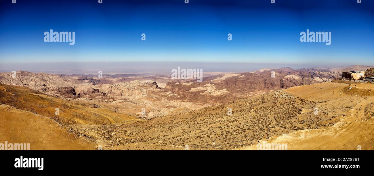 Montagnes désertes des Highlands en Jordanie Banque D'Images