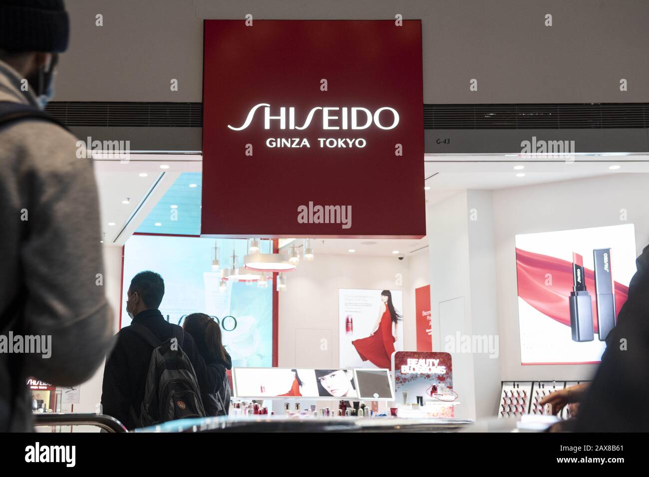 Hong Kong, Chine. 2 février 2020. Compagnie multinationale japonaise de soins personnels et de soins de la peau, Shiseido magasin vu à Hong Kong. Crédit: Chukrut Budrul/Sopa Images/Zuma Wire/Alay Live News Banque D'Images