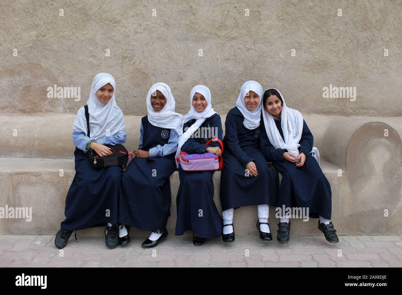 Étudiantes à Ajman, Emirats Arabes Unis. Banque D'Images