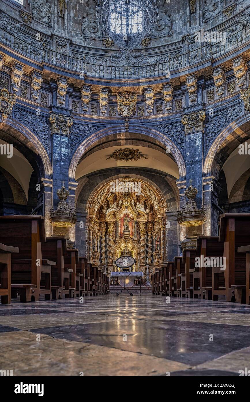 Sanctuaire, Basilique de Loyola, Loiola, monumental, complexe religieux, construit autour de la maison natale d'Ignacio de Loyola, fondateur de la compagnie des Jésuites Banque D'Images