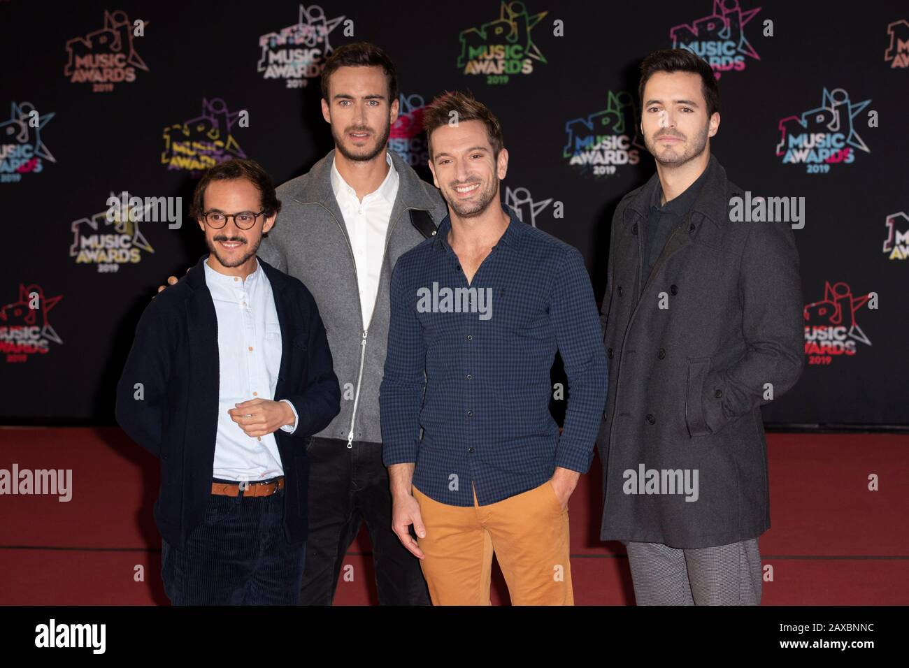 Boulevard des airs sur le tapis rouge avant la cérémonie des Prix de musique NRJ 2019 à Cannes (sud-est de la France), au couvent du Palais des Festivals Banque D'Images