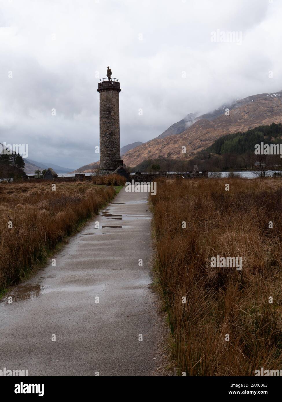 Le monument Glenfinnan est situé à la tête du Loch Shiel, en Écosse. ROYAUME-UNI. Banque D'Images