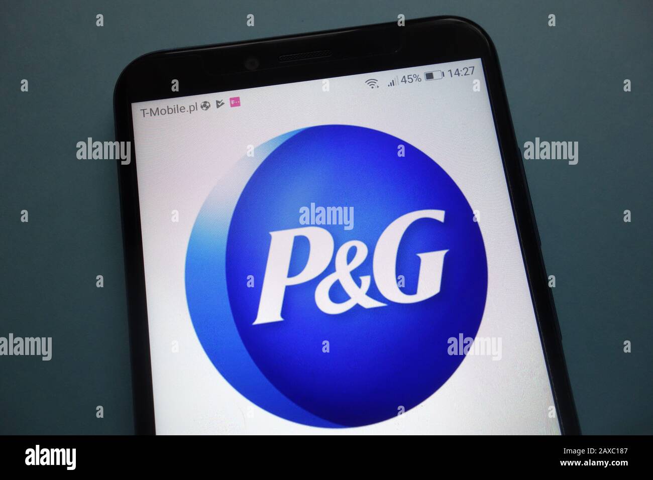 Logo Procter and Gamble Company (P&G) sur smartphone Banque D'Images