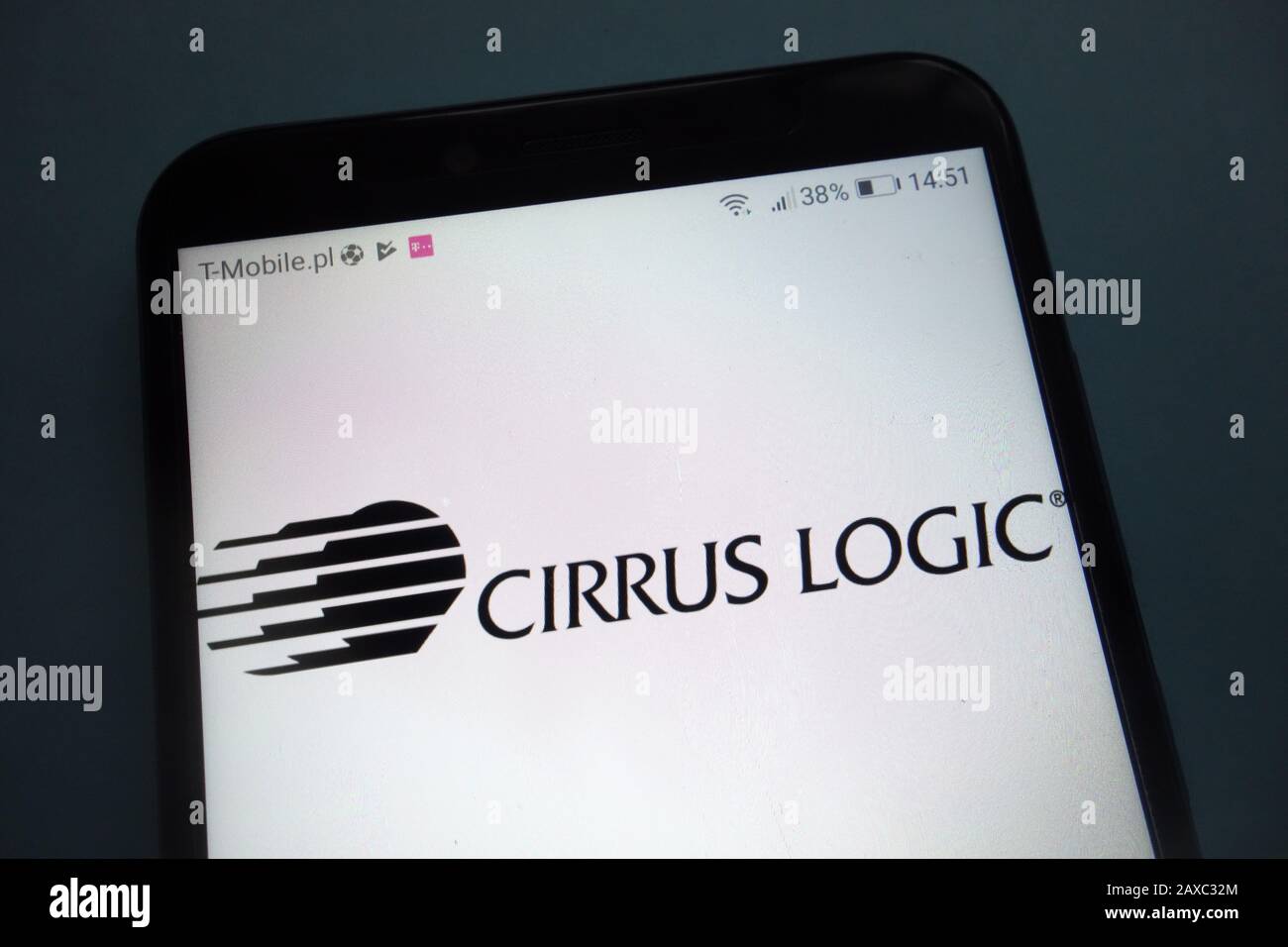 Logo Cirrus Logic sur smartphone Banque D'Images