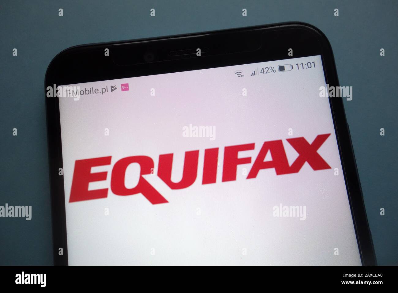 Logo Equifax sur smartphone Banque D'Images