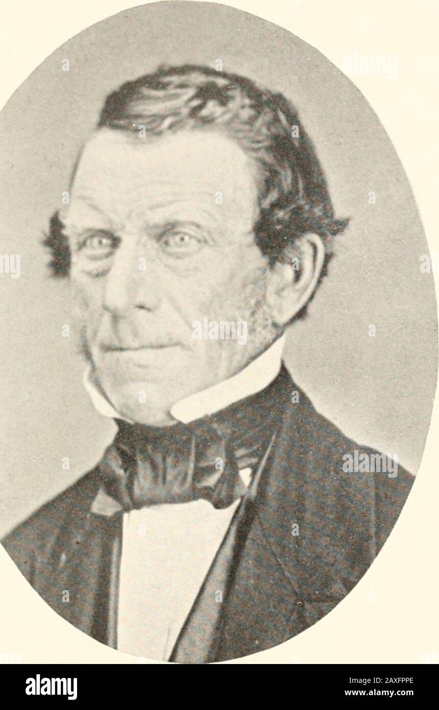 Ascendance et descendants de Deacon David Batchelder de Hampton Falls, N.H., né le 13 janvier 1736, est mort le 11 mars 1811 . EH bien. 20. Samuel L. BATCHELDER (Elisha, David,) est né à Pittsfield, N. H., le 17 juin 1797; marié le 13 janvier 1823, hiscousin, Mary Ann (41), fille de Levi et Anna (Batchel-der) Lane, de Hampton Falls; a vécu sur ses pères homesteinin field, et y est mort le 16 septembre 1858. Elle est née à Hampton Falls le 1er mars 1801; mariée le 2 novembre 1864, Deacon John True, de Pittsfield, et décédée le 19 décembre 1873. Enfants: 72. Mary Elizabeth, n. 19 décembre 1823 ; M. Noah Ward Drake. 73. Sarah Banque D'Images