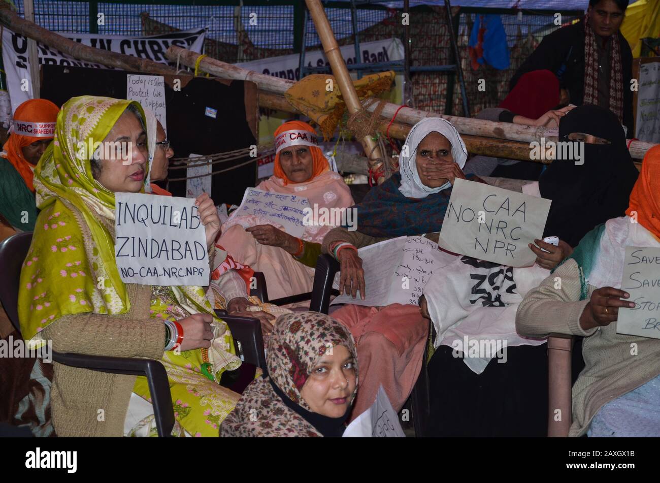 New Delhi, INDE. 11 Février 2020. Des femmes Protestent contre CAA et le CNRC à Shaheen Bagh. Aujourd'hui, les Femmes Manifestants de Shaheen Bagh ont adopté le vœu du silence. Banque D'Images