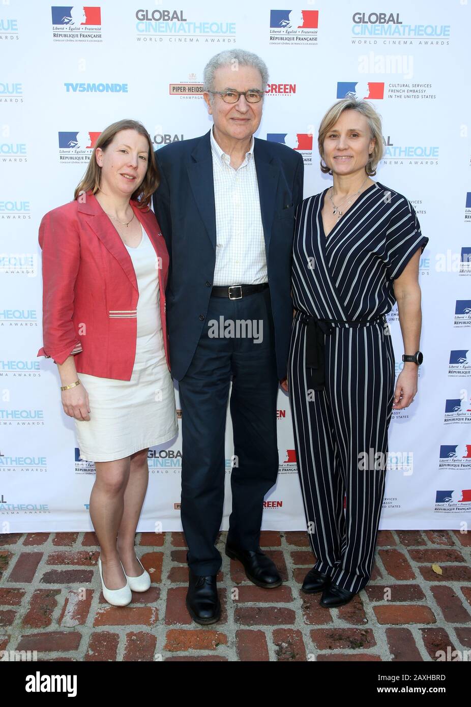 Beverly Hills, Californie 10 février 2020. La Consulle générale intérimaire Nathalie Soirat, Serge Toubiana, Daniela Elstner, à Global CINEMATHEQUE présente la cérémonie des World Cinema Awards à la Résidence du Consul de France à Beverly Hills, Californie, le 10 février 2020. Crédit: Faye Sadou/Media Punch/Alay Live News Banque D'Images