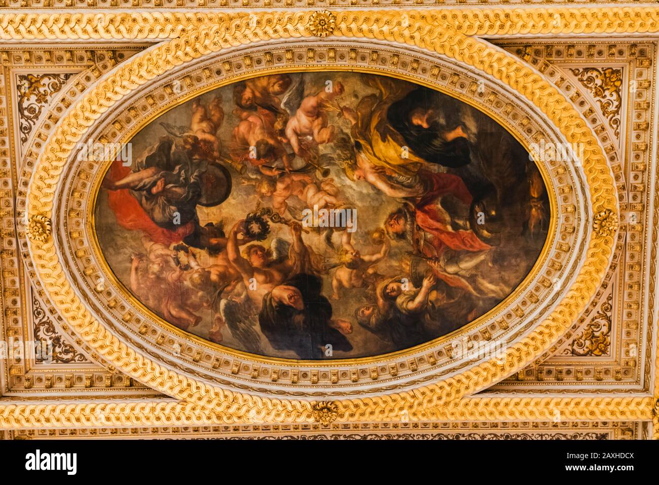 Angleterre, Londres, Westminster, Whitehall, La Salle De Banquet Conçue Par Inigo Jones, Détail Des Peintures Au Plafond De Rubens Banque D'Images