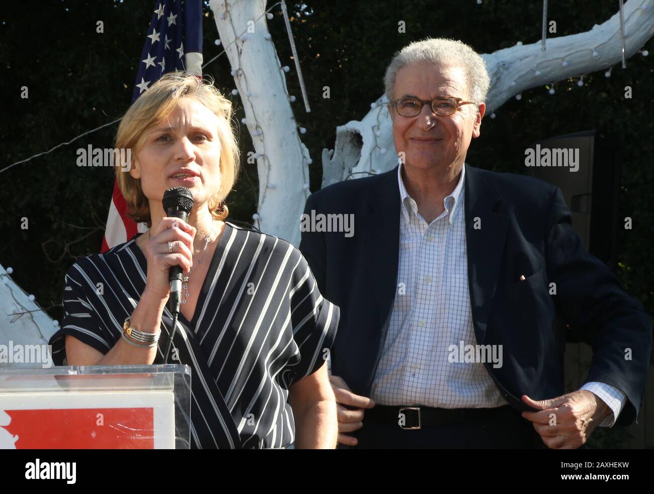 Beverly Hills, Californie 10 février 2020. Serge Toubiana, Daniela Elstner, à Global CINEMATHIQUE présente la cérémonie des World Cinema Awards à la Résidence du Consul de France à Beverly Hills, Californie, le 10 février 2020. Crédit: Faye Sadou/Media Punch/Alay Live News Banque D'Images