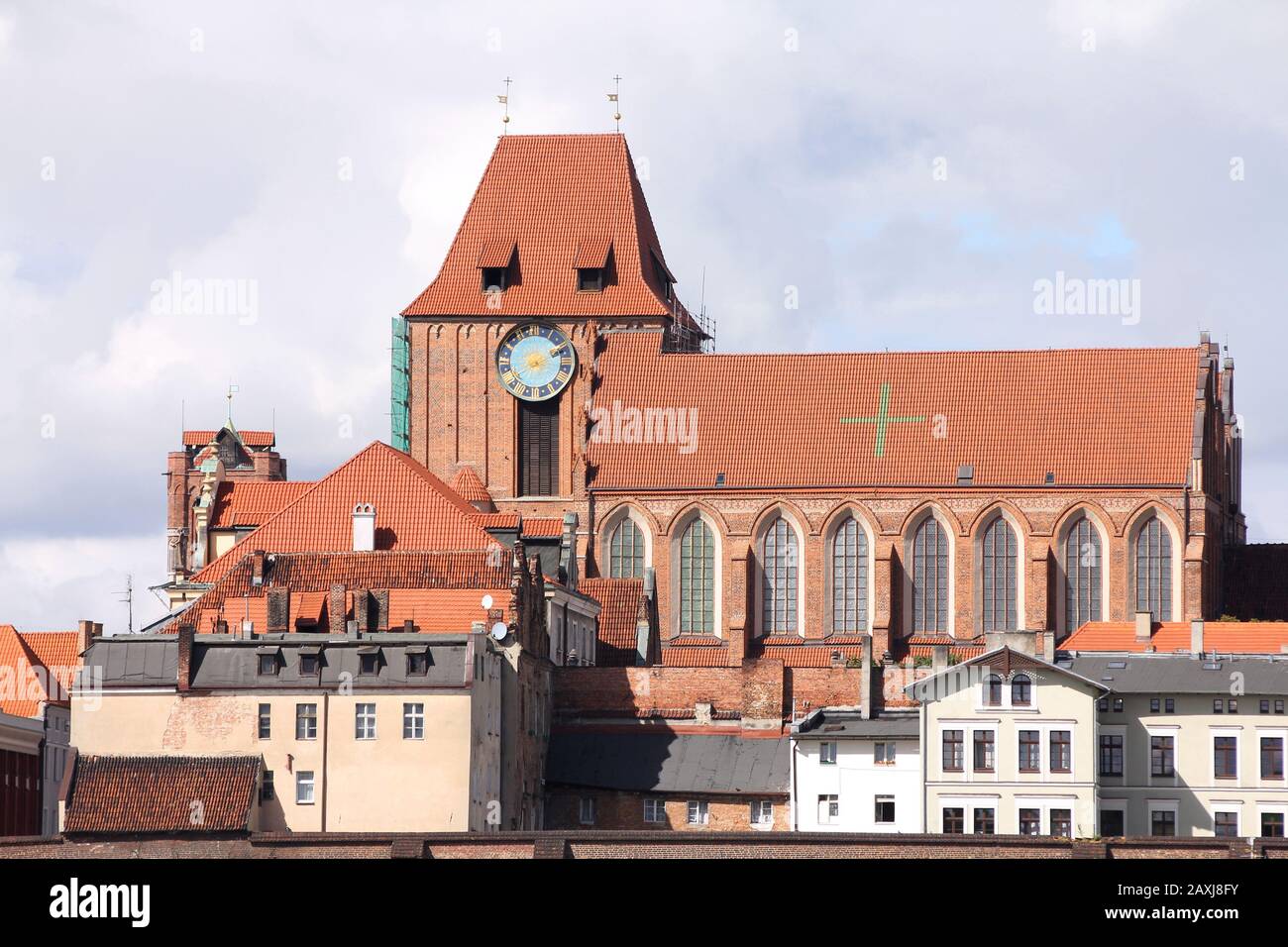 Pologne - Torun, ville divisée par la Vistule entre les régions de la Pomerania et de Kuyavia. Gratte-ciel de la vieille ville avec célèbre basilique cathédrale. Le vieux médiéval Banque D'Images