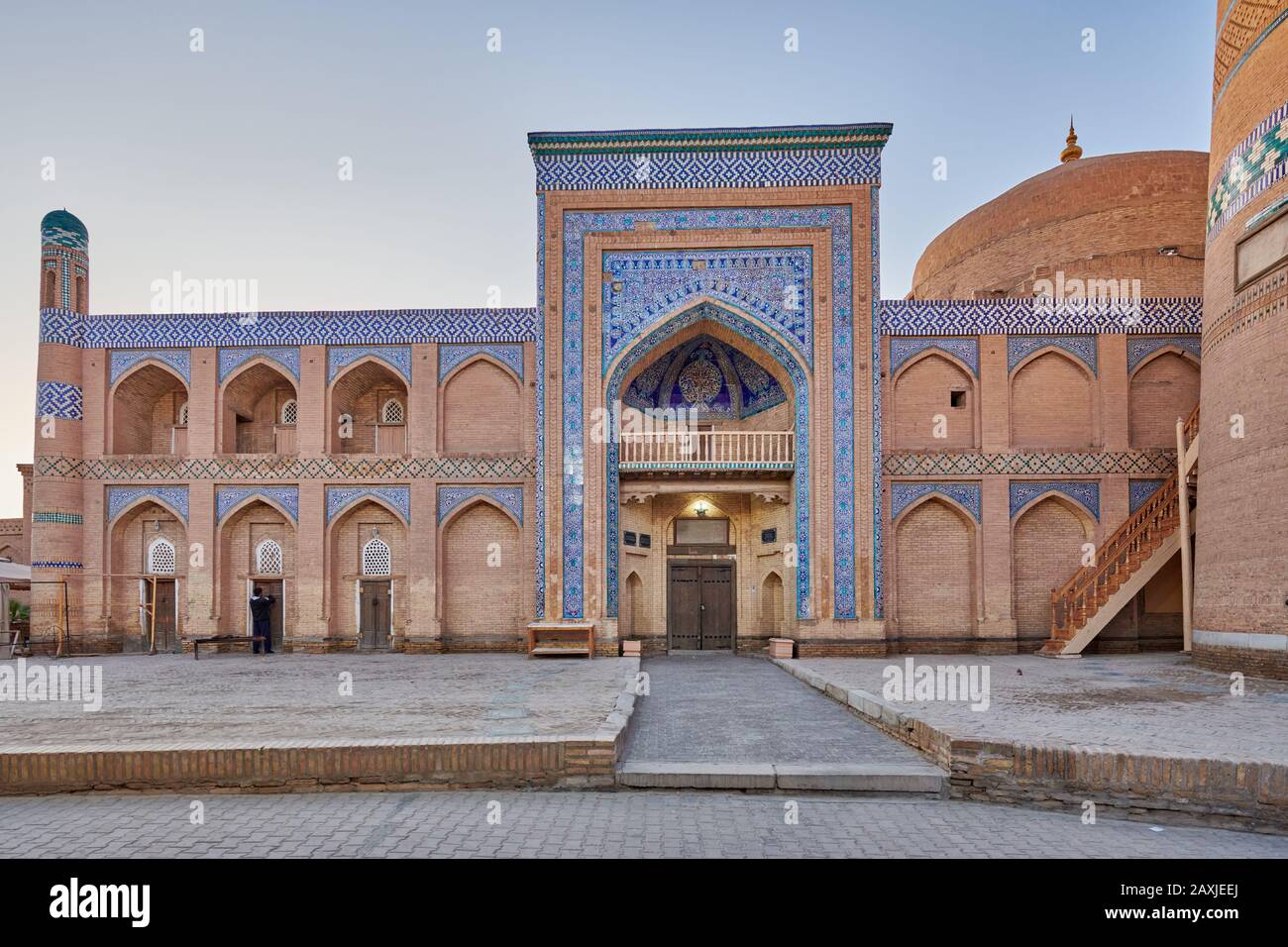 Islam Khodja Ou Islam Khoja Minaret Et Madrassah, Itchan-Kala, Khiva, Ouzbékistan, Asie Centrale Banque D'Images