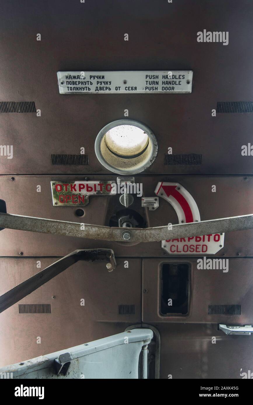 Porte de cabine de l'avion supersonique russe Tupolev tu-144 Banque D'Images