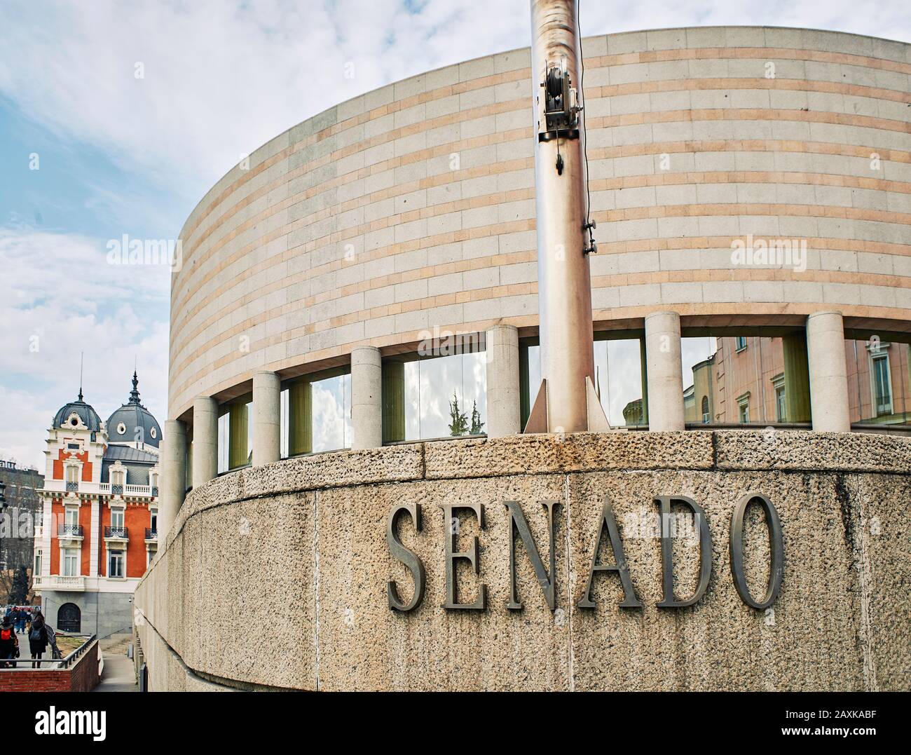 Madrid, Espagne - 11 Février 2020. Bâtiment du Sénat espagnol. Vue depuis la rue Calle de Bailen. Madrid, Espagne. Banque D'Images