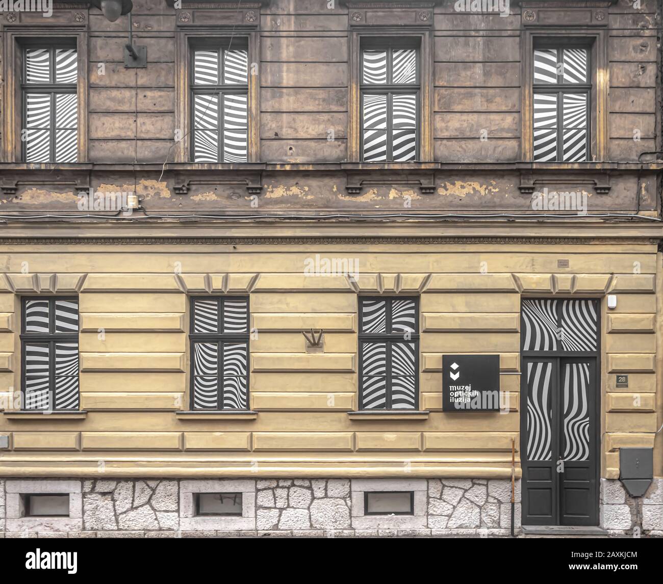 Aujourd'hui est ouvert le premier Musée des illusions optiques à Sarajevo Banque D'Images