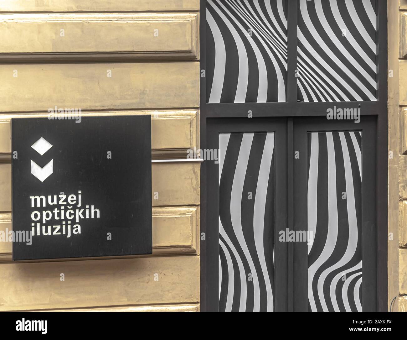 Aujourd'hui est ouvert le premier Musée des illusions optiques à Sarajevo Banque D'Images