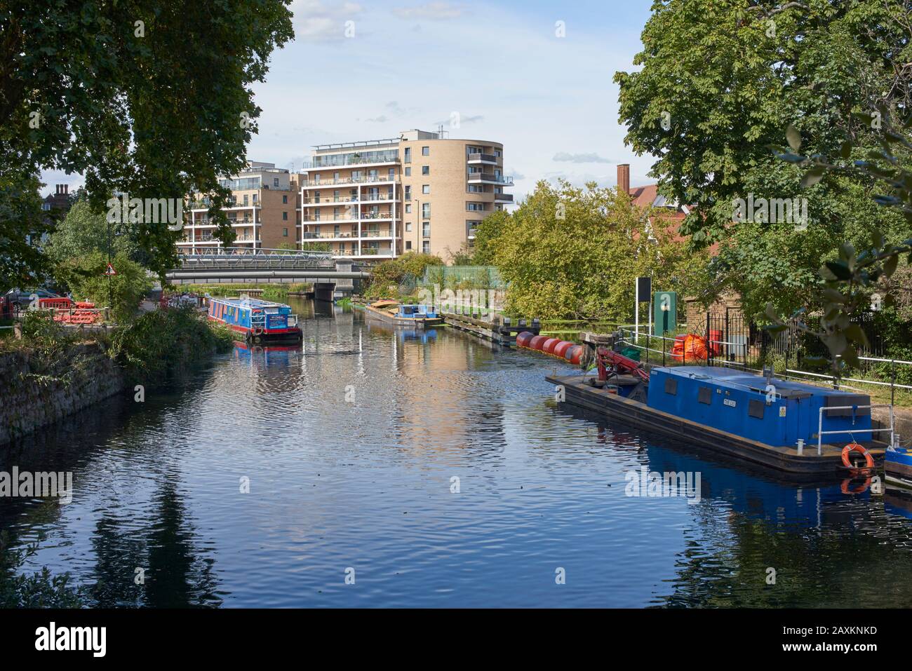 The River Lea Près De Millfields Park, Hackney Marshes, East London Uk Banque D'Images