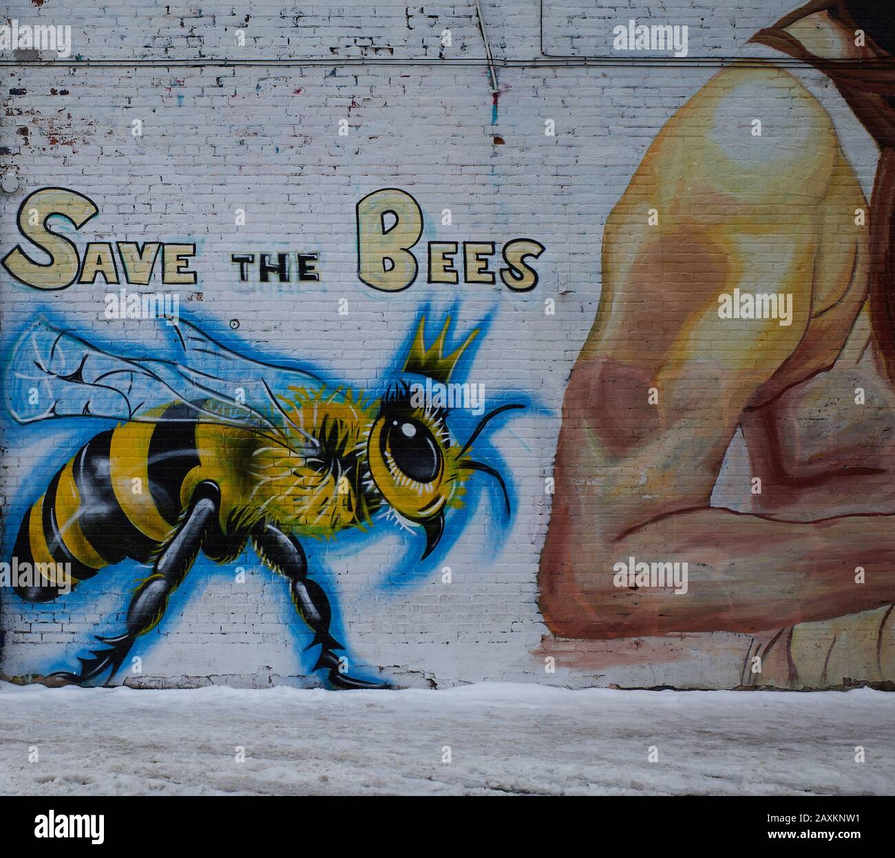 Enregistrez le message environnemental de Bees via l'art mural dans le centre-ville. Banque D'Images