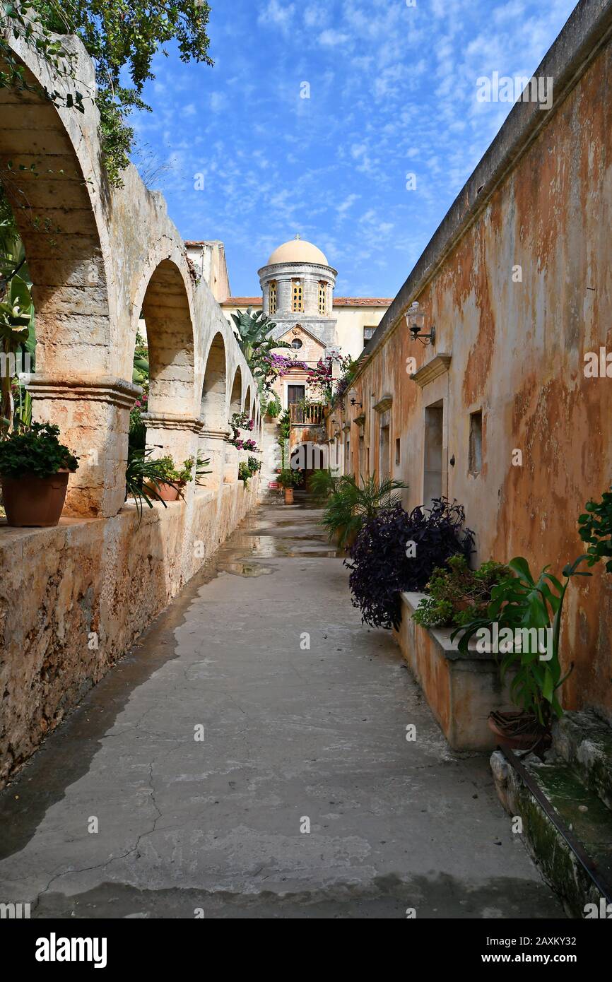 Grèce, île de Crète, monastère d'Agia Triada aka Sainte Trinité du XVIIe siècle sur la péninsule d'Akrotiri Banque D'Images