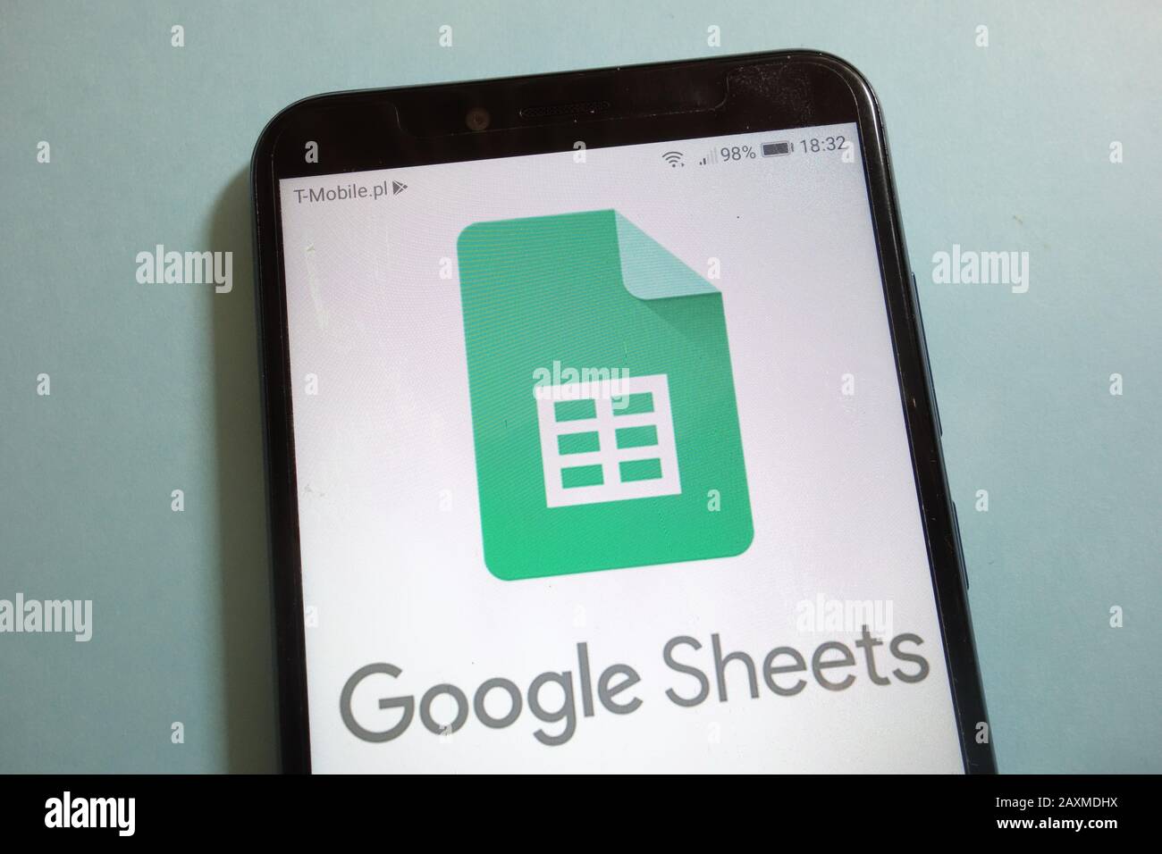 Logo Google Sheets sur smartphone Banque D'Images