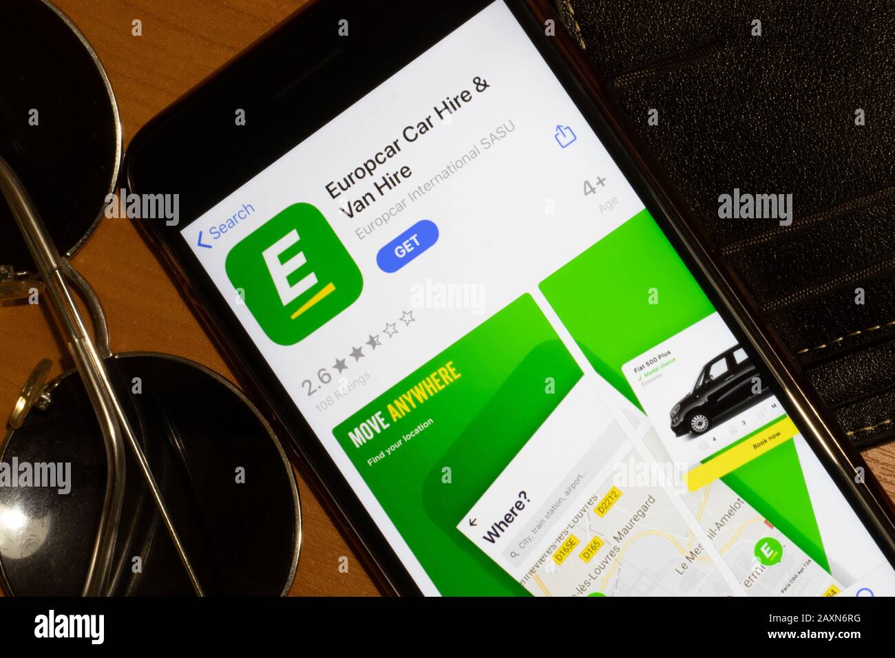 Los Angeles, Californie, États-Unis - 12 février 2020: Europcar Location de voiture App Store gros plan , éditorial illustratif Banque D'Images