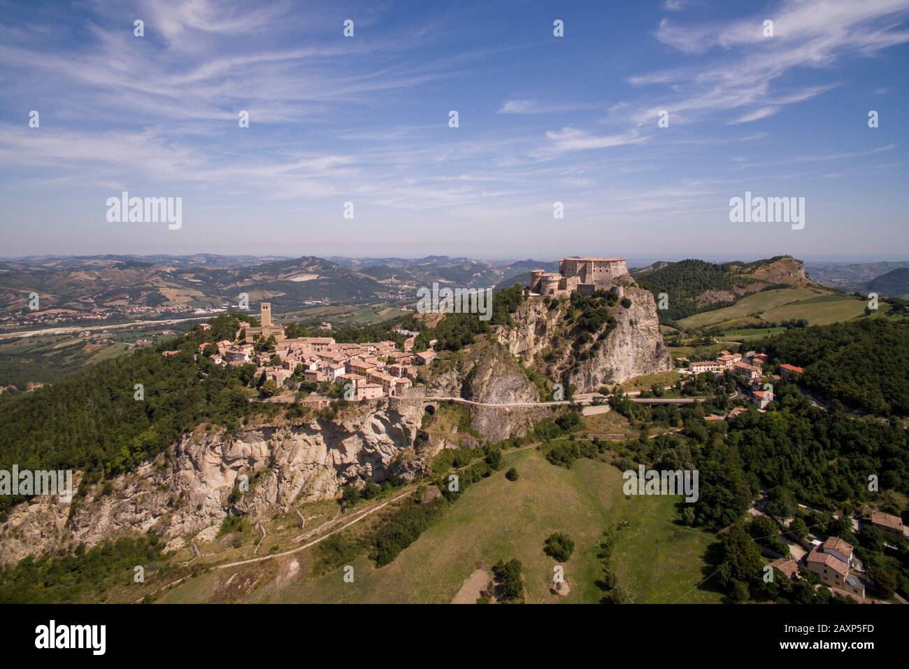 Vue aérienne du château de san Leo forteresse Italie Banque D'Images