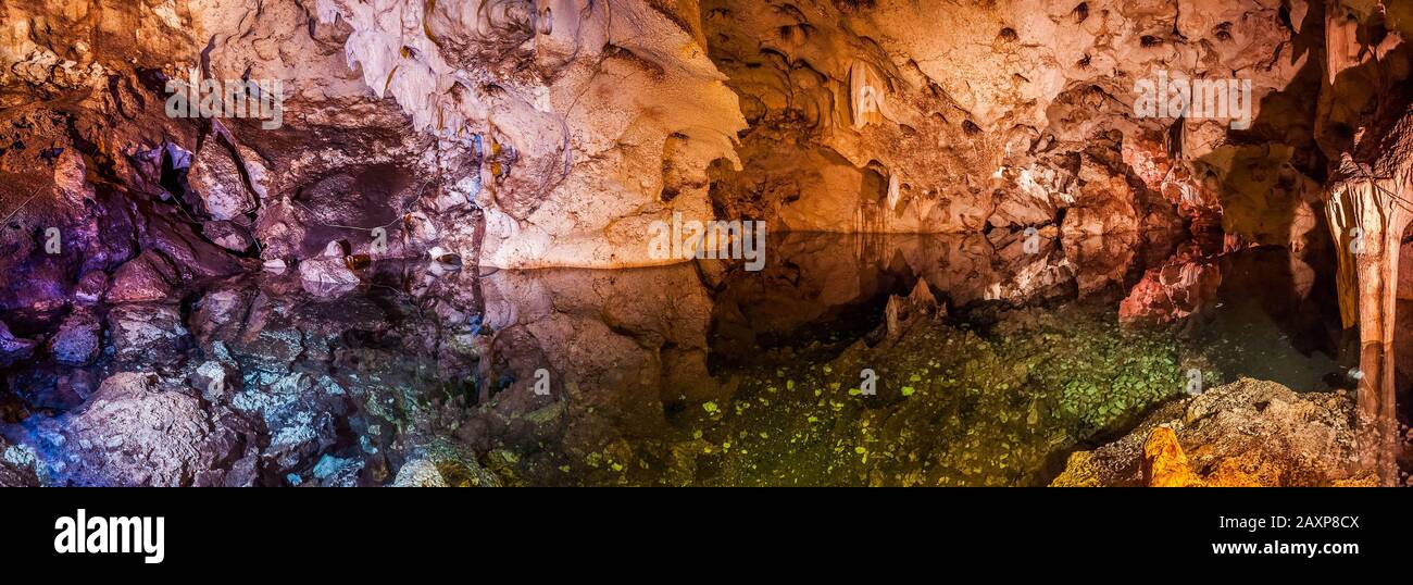 Grottes vertes grottes en Jamaïque destination touristique pittoresque Banque D'Images