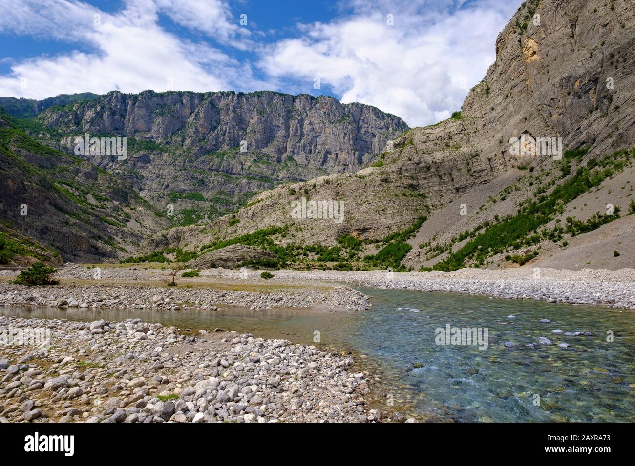 Rivière Cem, Entre Tamara Et Selce, Région De Kelmend, Alpes Albanaises, Prokletije, Qark Shkodra, Albanie Banque D'Images
