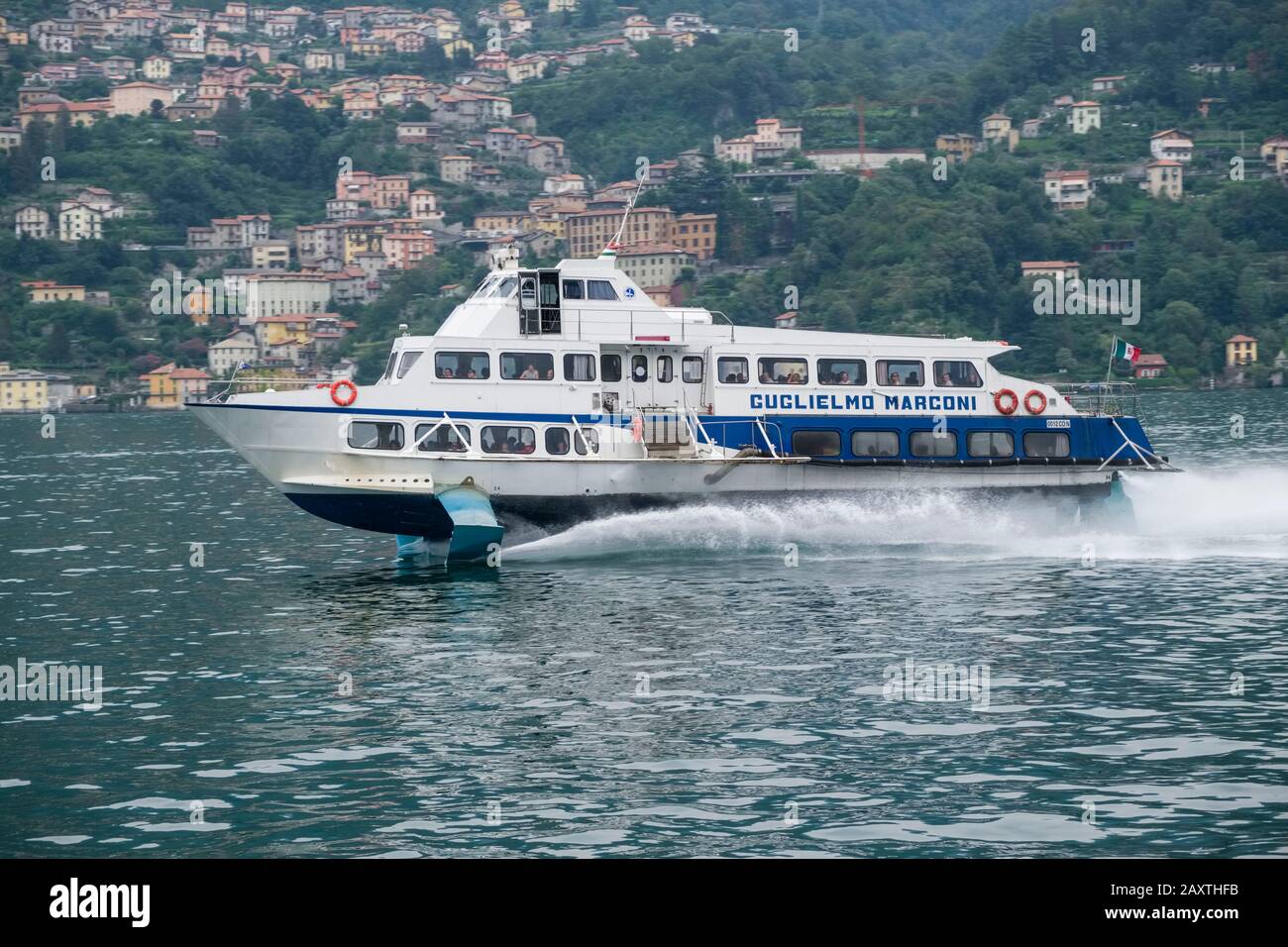 Italie, Lombardie: Guglielmo Marconi rapide ferry sur le lac de Côme Banque D'Images Italie, Lombardie: Guglielmo Marconi rapide ferry sur le lac de Côme Banque D'Images