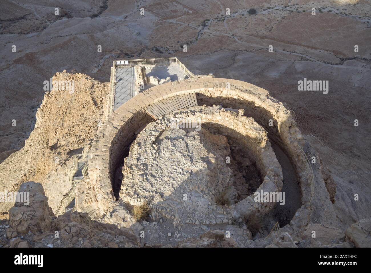 Masada, Israël - vue sur les ruines du château d'od Herod. Banque D'Images