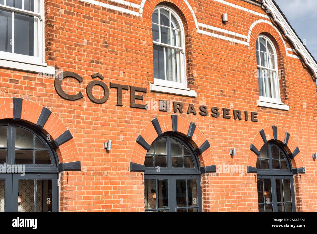 Windsor, Royaume-Uni - 10 février 2020 : restaurant de la Cote Brasserie à Windsor Banque D'Images