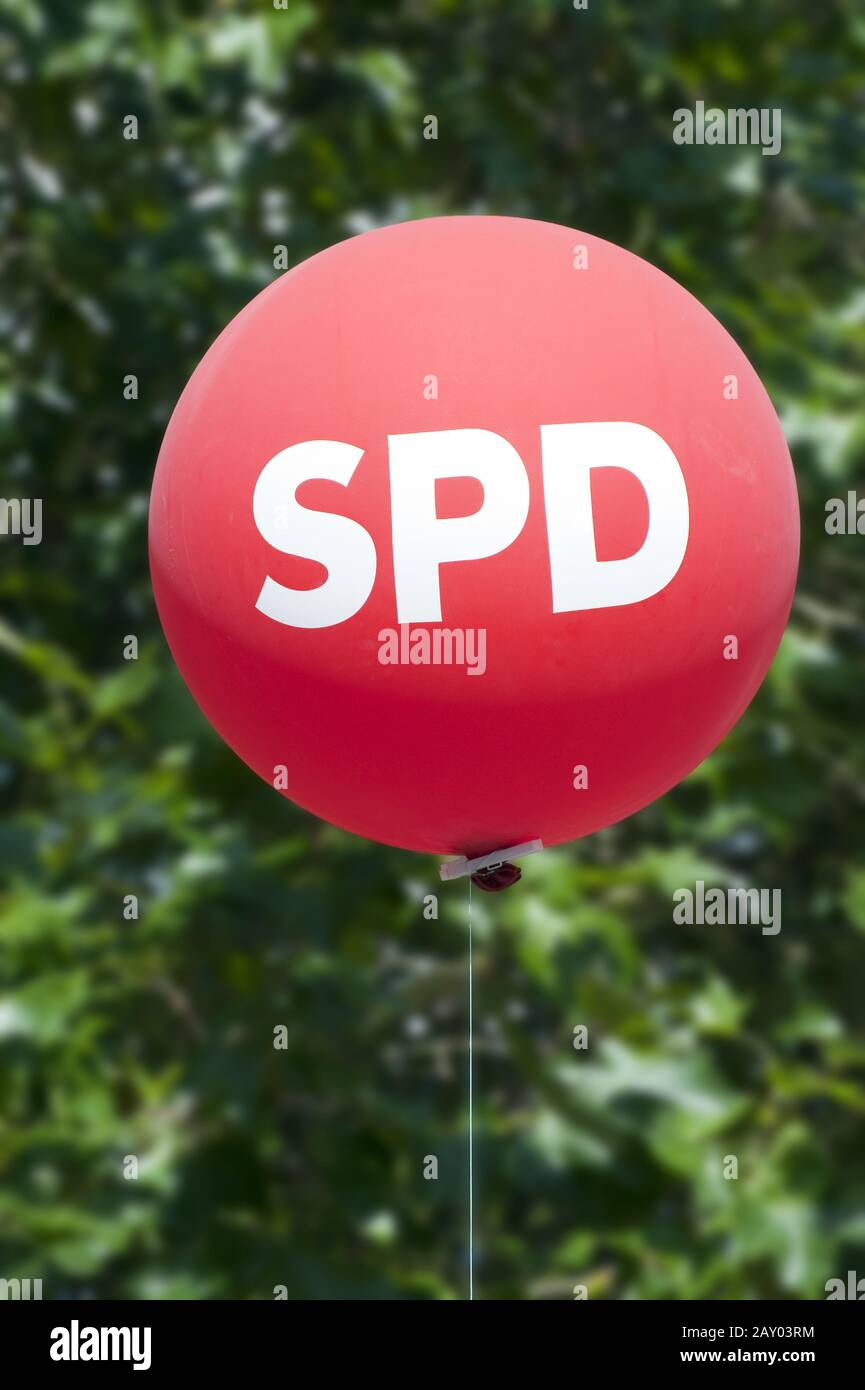 Ballon rouge Banque D'Images