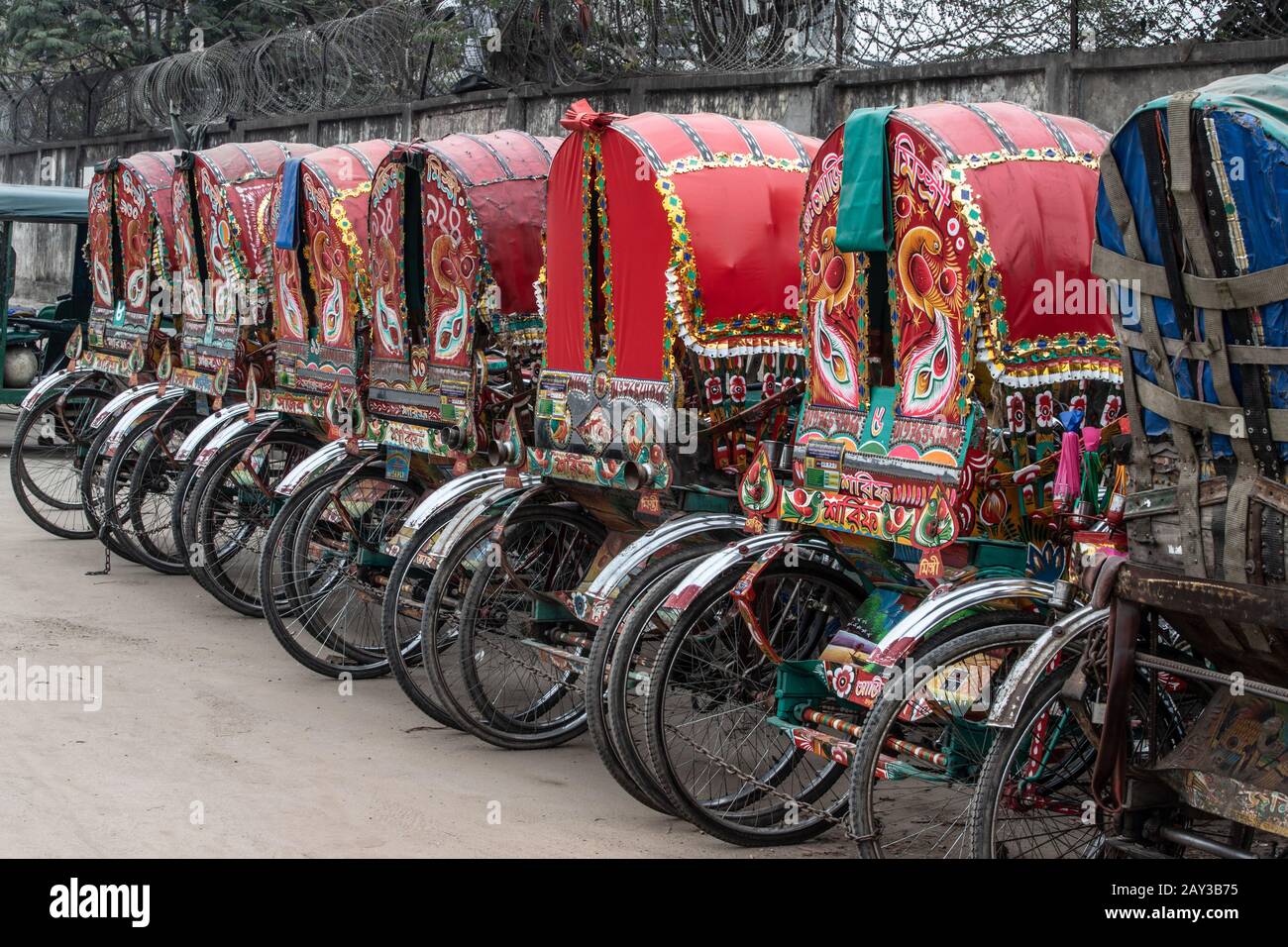 Collection de riksha à Dhaka, Bangladesh Banque D'Images