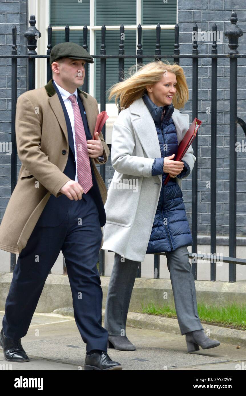 Esther McVey (Housing) et Jake Berry (Northern Powerhouse) quittent leur dernière réunion du cabinet à Downing Street jours avant de perdre leur emploi dans une CA Banque D'Images