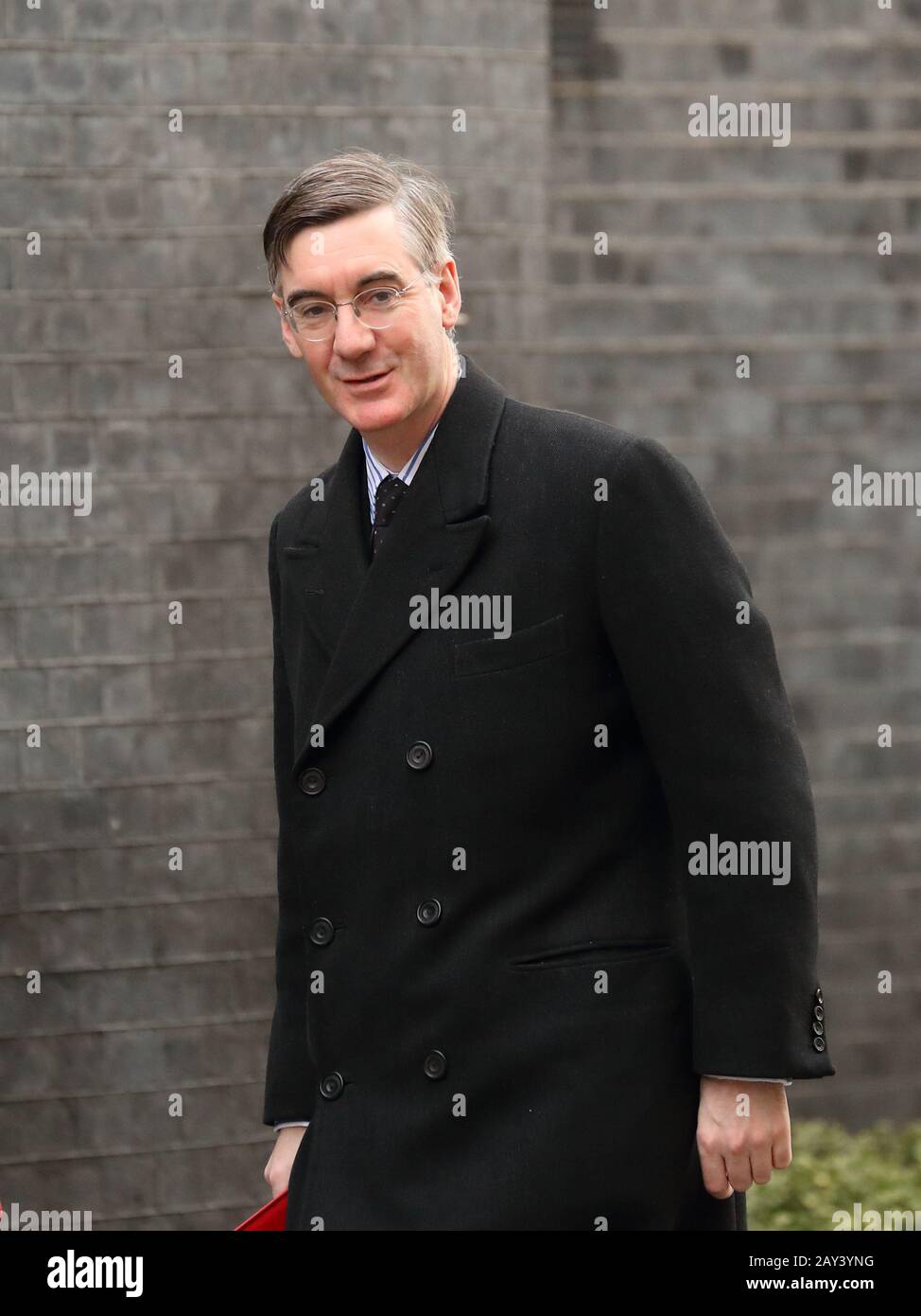 Londres, Royaume-Uni.14 février 2020.Le chef de la Chambre des communes, Jacob Rees-Mogg, arrive à la réunion extraordinaire du Cabinet à la suite d'un remaniement ministériel.Credit: Uwe Deffner/Alay Live News Banque D'Images