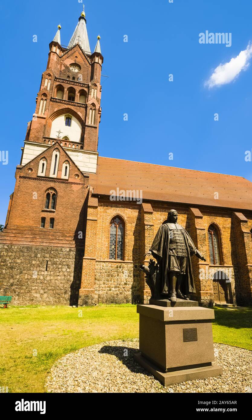 Monument de Paul Gerhardt en face de l'église de Saint-Moritz, Mittenwalde, Brandebourg, Allemagne Banque D'Images