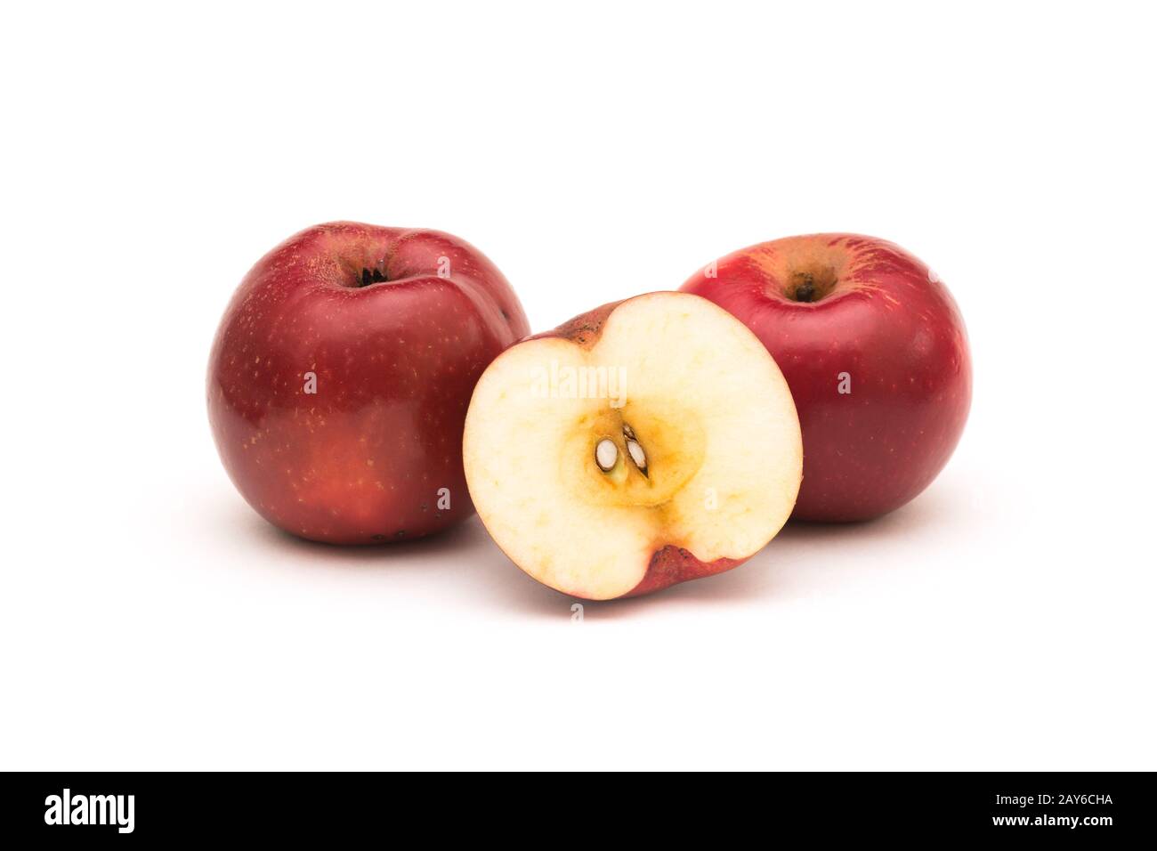 Pommes rouges en fer élevé sans OGM biologiques, variété Gizil Ahmet, produites en Azerbaïdjan Banque D'Images
