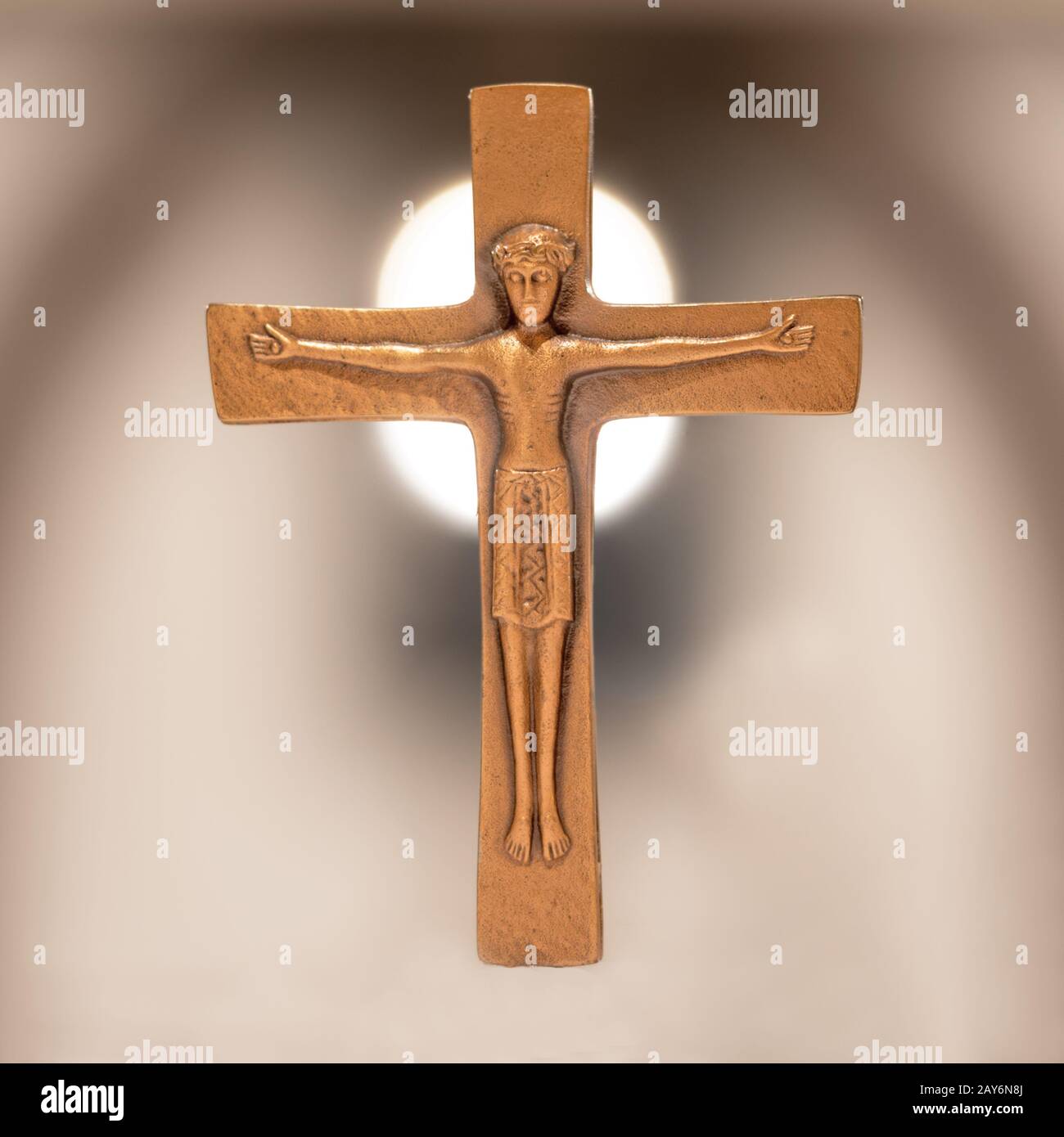Ancienne croix de l'autel chrétien Banque D'Images