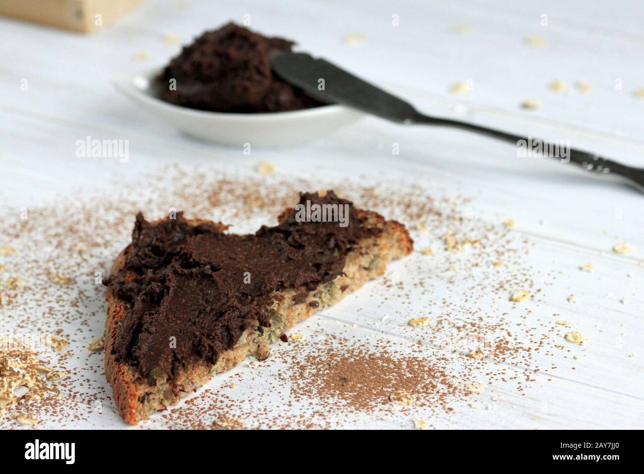 Nutella maison savoureuse. Une délicieuse crème au chocolat pour un sandwich. Un sandwich sucré. Banque D'Images