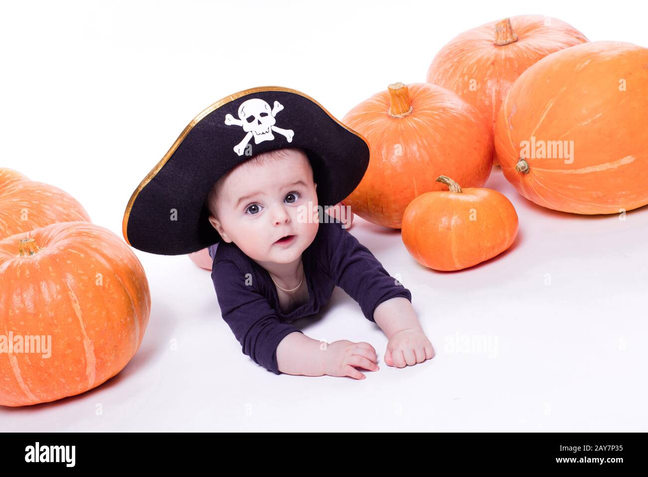 Bebe Pirate Banque D Image Et Photos Alamy