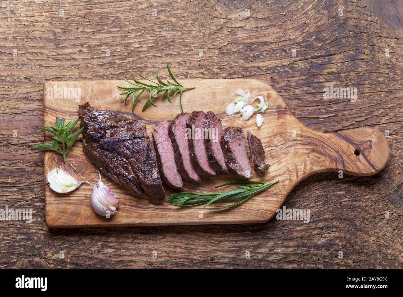 Le steak grillé sur bois Banque D'Images